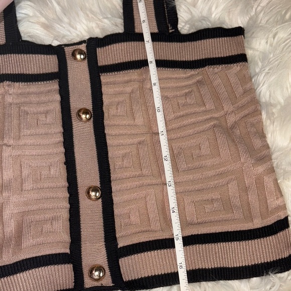 Tan and Black Ribbed Crop Tank Top - Picture 8 of 8